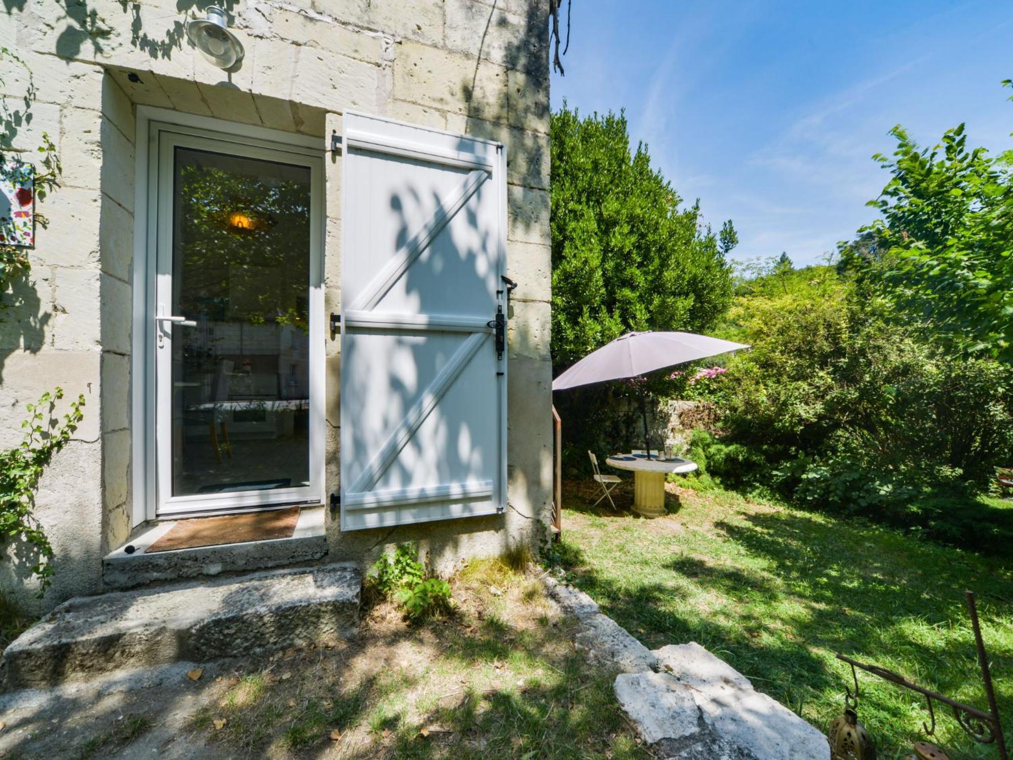 Holiday Home La Petite Maison Blanche By Interhome Chissay-en-Touraine Exterior foto
